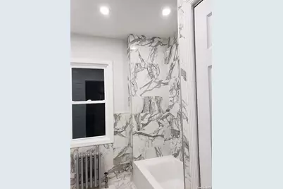 131-02 107th Avenue, Richmond Hill, NY 11419 - Photo 5