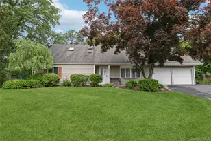 28 Campus Ln, Ronkonkoma, NY 11779 - Photo 3