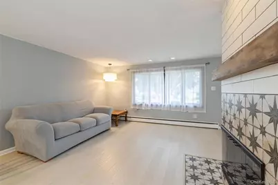 28 Campus Lane, Ronkonkoma, NY 11779 - Photo 11