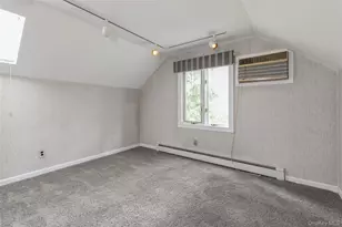 28 Campus Ln, Ronkonkoma, NY 11779 - Photo 33