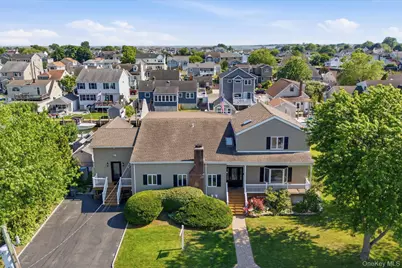 20 Barry Road, Amityville, NY 11701 - Photo 49