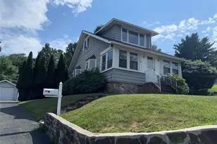 29 Ramapo Rd, Garnerville, NY 10923 - Photo 3