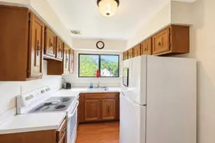 376 Richard Ct, Pomona, NY 10970 - Photo 11