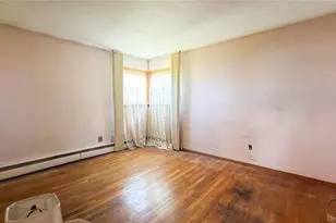 64 Grand Ave, Lindenhurst, NY 11757 - Photo 11