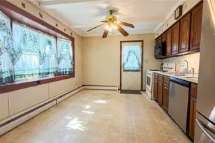 64 Grand Ave, Lindenhurst, NY 11757 - Photo 5