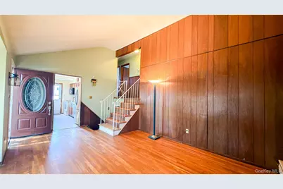 64 Grand Avenue, Lindenhurst, NY 11757 - Photo 7