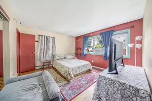 128 Avenue B, Holbrook, NY 11741 - Photo 19