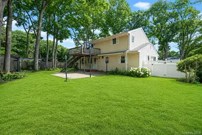 128 Avenue B, Holbrook, NY 11741 - Photo 35