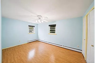 128 Avenue B, Holbrook, NY 11741 - Photo 25