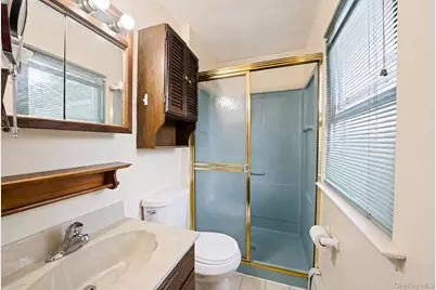 128 Avenue B, Holbrook, NY 11741 - Photo 21