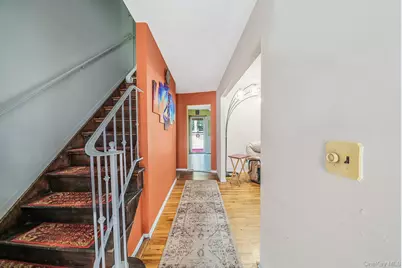 128 Avenue B, Holbrook, NY 11741 - Photo 9