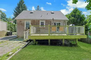 65 Laurel Pl, Thornwood, NY 10594 - Photo 23