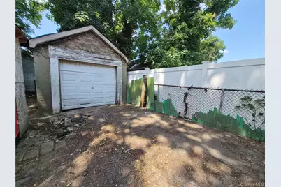11140 148th Street, Jamaica, NY 11435 - Photo 3
