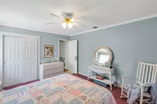 23 Carpenter Ln, Hauppauge, NY 11788 - Photo 17