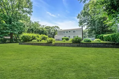 23 Carpenter Lane, Hauppauge, NY 11788 - Photo 29