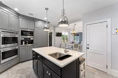211 Strawtown Road, West Nyack, NY 10994 - Photo 11