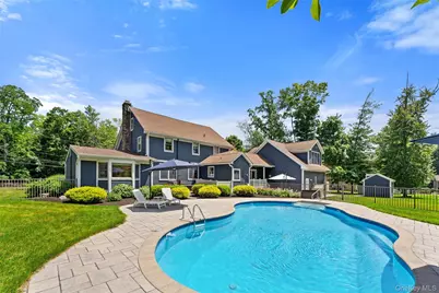 211 Strawtown Road, West Nyack, NY 10994 - Photo 3