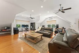 211 Strawtown Rd, West Nyack, NY 10994 - Photo 29