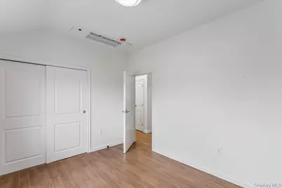 15033 Hawtree St, Ozone Park, NY 11417 - Photo 27