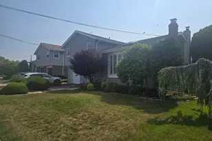 31 Oxford Rd, East Rockaway, NY 11518 - Photo 3