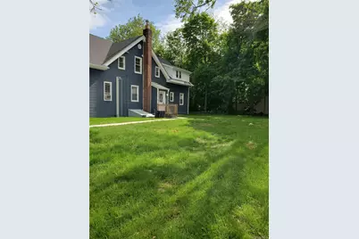 37 Maplewood Road #4, Huntington Station, NY 11746 - Photo 9