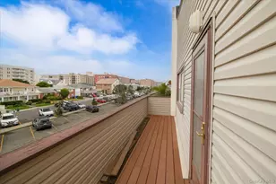 537 E Broadway, Long Beach, NY 11561 - Photo 5