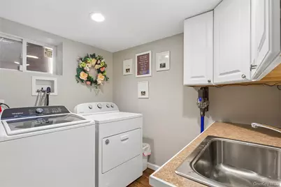 11 Barbara Road, Ronkonkoma, NY 11779 - Photo 25