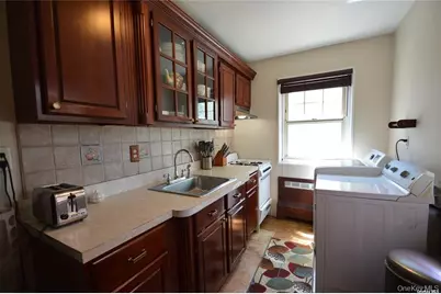 251-34 61st Avenue #1, Little Neck, NY 11362 - Photo 7