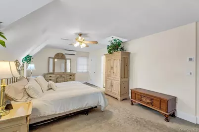 128 Stuart Street, Lynbrook, NY 11563 - Photo 27