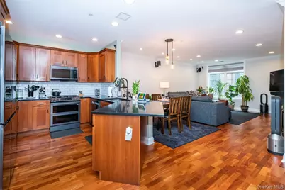 55 1st Street #108, Pelham, NY 10803 - Photo 9