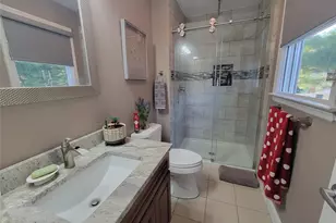 152 Norfeld Blvd, Elmont, NY 11003 - Photo 7