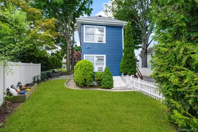 315 Maple Avenue, Mamaroneck, NY 10543 - Photo 27
