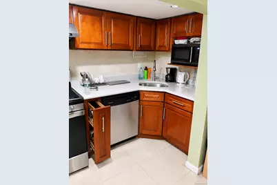25742 145th Avenue, Rosedale, NY 11422 - Photo 15