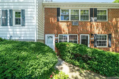 1005 Towne House Village, Islandia, NY 11749 - Photo 1