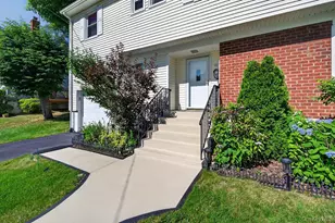 11 Oakridge Rd, White Plains, NY 10607 - Photo 3