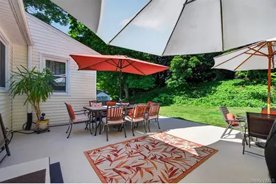 11 Oakridge Road, White Plains, NY 10607 - Photo 31