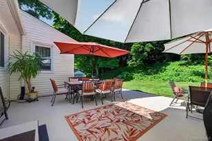 11 Oakridge Rd, White Plains, NY 10607 - Photo 31