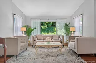 11 Oakridge Rd, White Plains, NY 10607 - Photo 9
