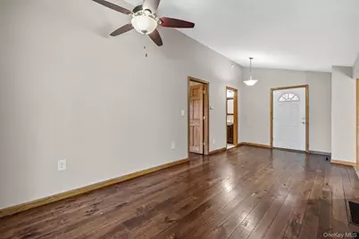 31 Paradise Hill, Highland Mills, NY 10930 - Photo 7