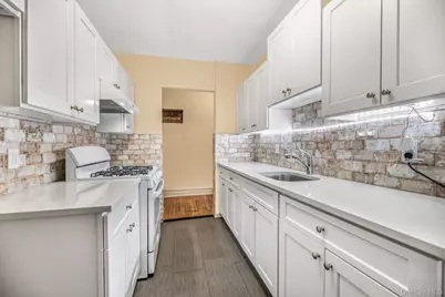 42 Barker Avenue #2B, White Plains, NY 10601 - Photo 7