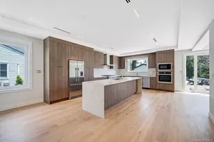 748 Carman Ave, Westbury, NY 11590 - Photo 5