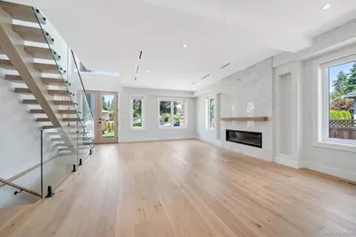 748 Carman Avenue, Westbury, NY 11590 - Photo 3