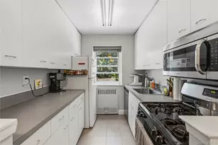 111 E Hartsdale Ave, Hartsdale, NY 10530 - Photo 9