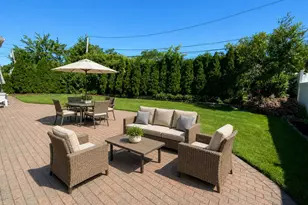 377 Old Courthouse Rd, Manhasset Hills, NY 11040 - Photo 41