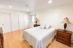 377 Old Courthouse Rd, Manhasset Hills, NY 11040 - Photo 25