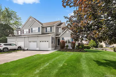 7 Woodfield Drive, Washingtonville, NY 10992 - Photo 3
