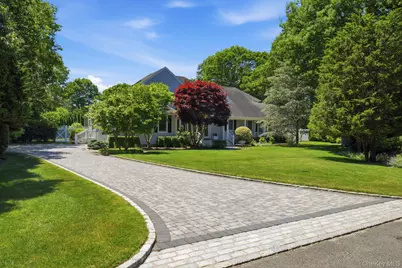 19 Cedarfield Lane, Westhampton, NY 11977 - Photo 3