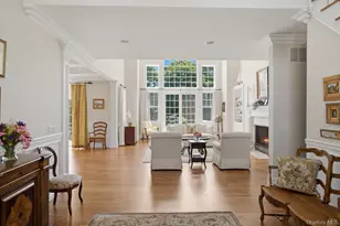 19 Cedarfield Ln, Westhampton, NY 11977 - Photo 7