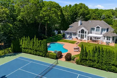 19 Cedarfield Lane, Westhampton, NY 11977 - Photo 1
