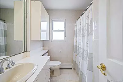 250 Church Street, Freeport, NY 11520 - Photo 15